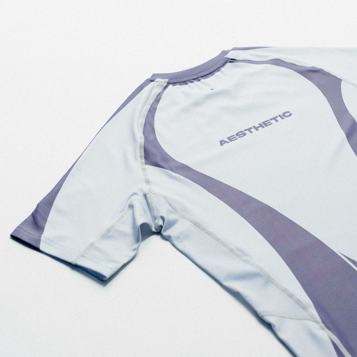 Motion Short Sleeve Rashguard (Deep Mauve) - Image 3